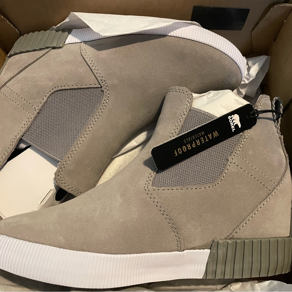 New in box - Sorel Out and about wedge slip on bootie